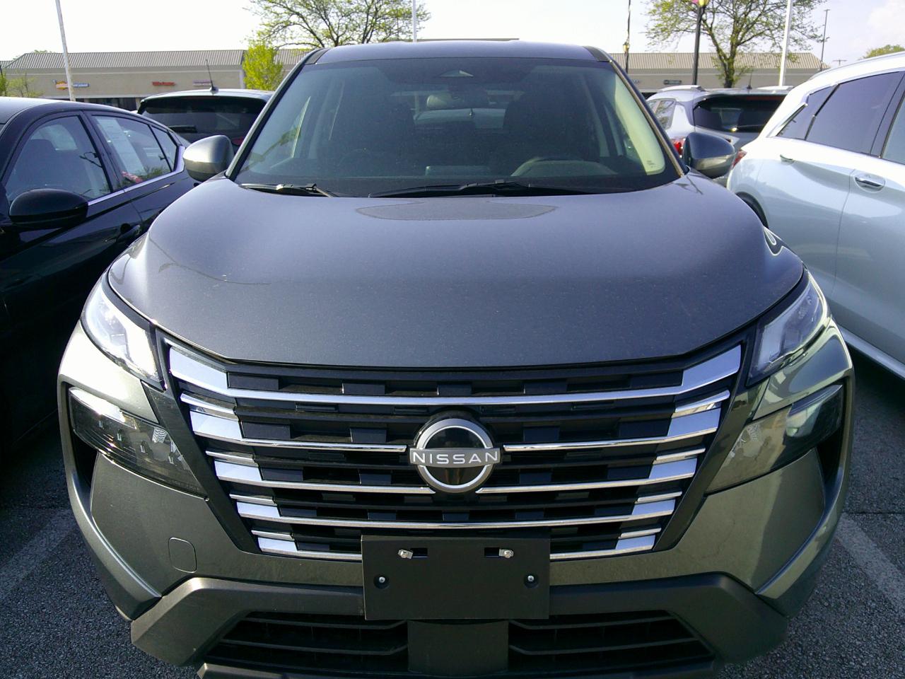 Nissan Rogue AWD SV 2025