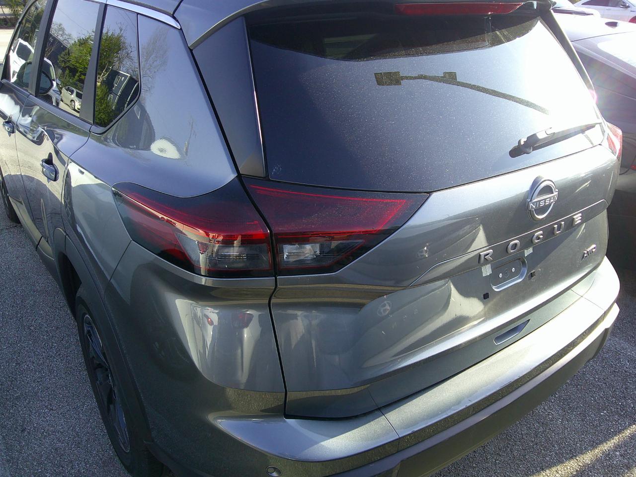 Nissan Rogue AWD SV 2025