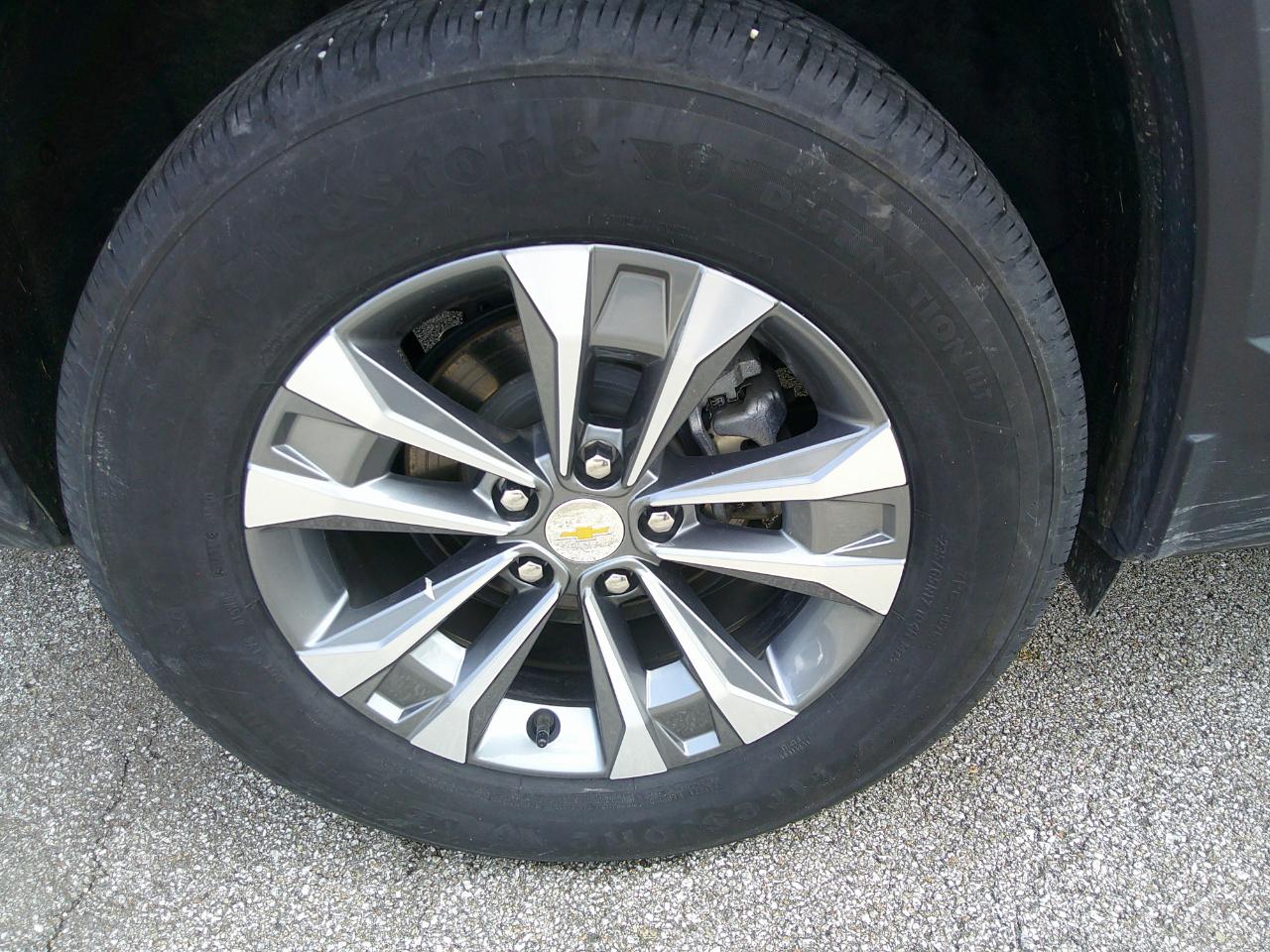 Chevrolet Equinox FWD 4dr LT w/1LT 2025