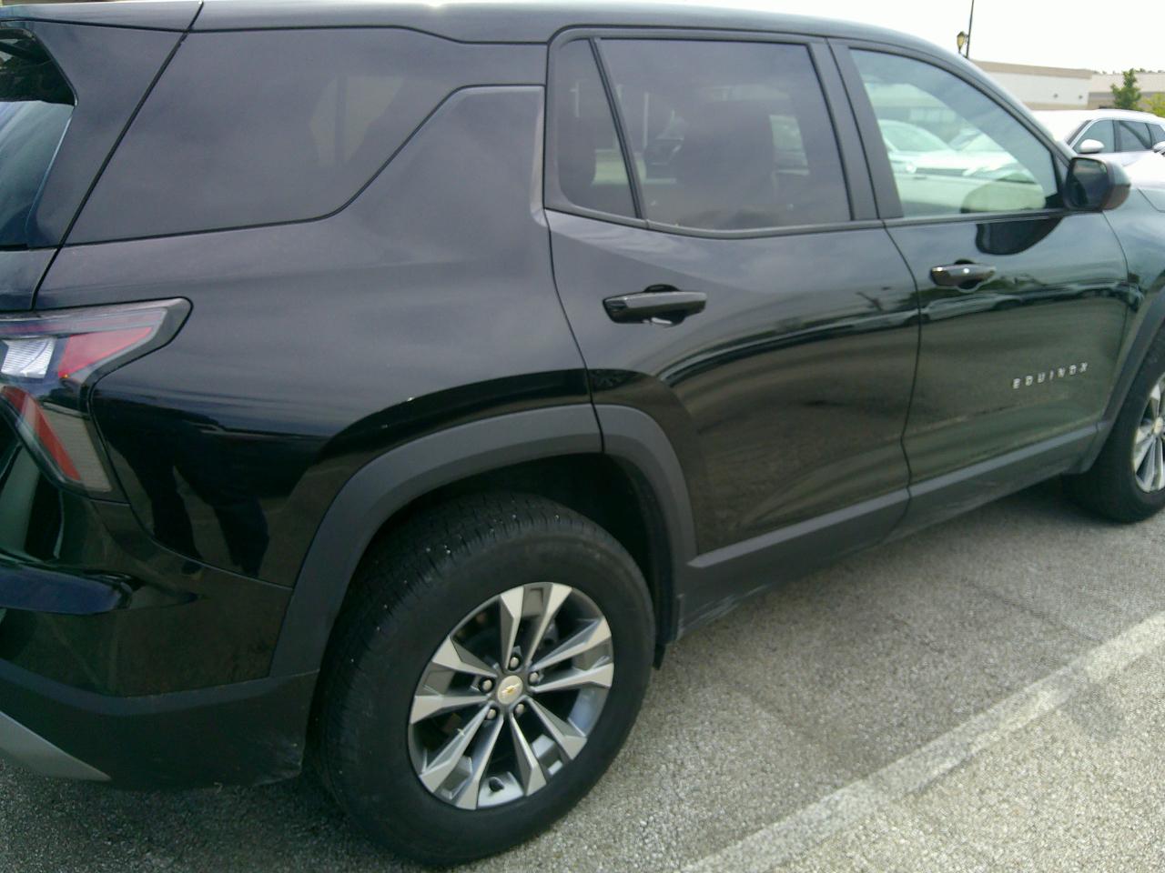 Chevrolet Equinox FWD 4dr LT w/1LT 2025