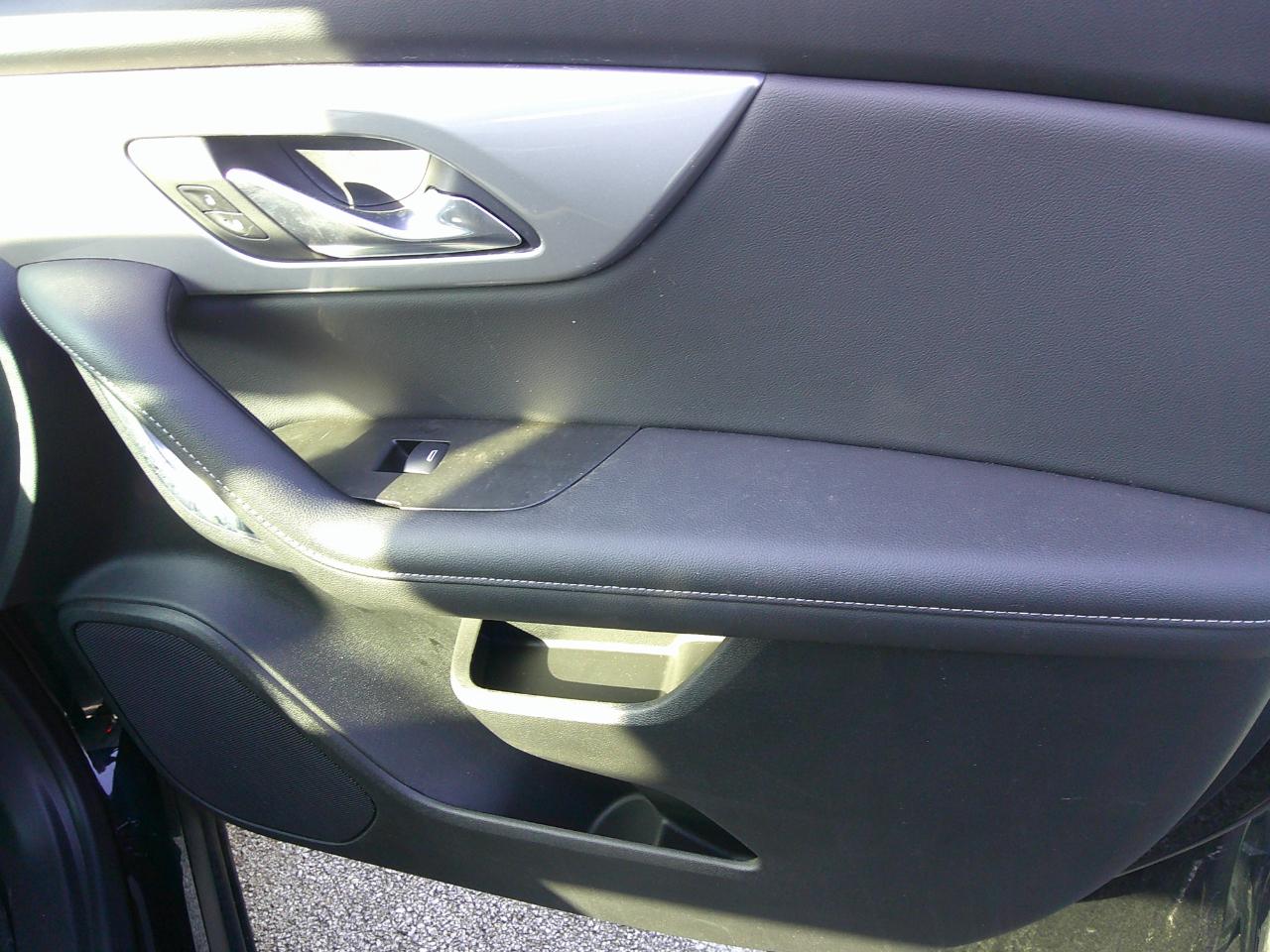 Chevrolet Blazer FWD 4dr LT w/2LT 2025