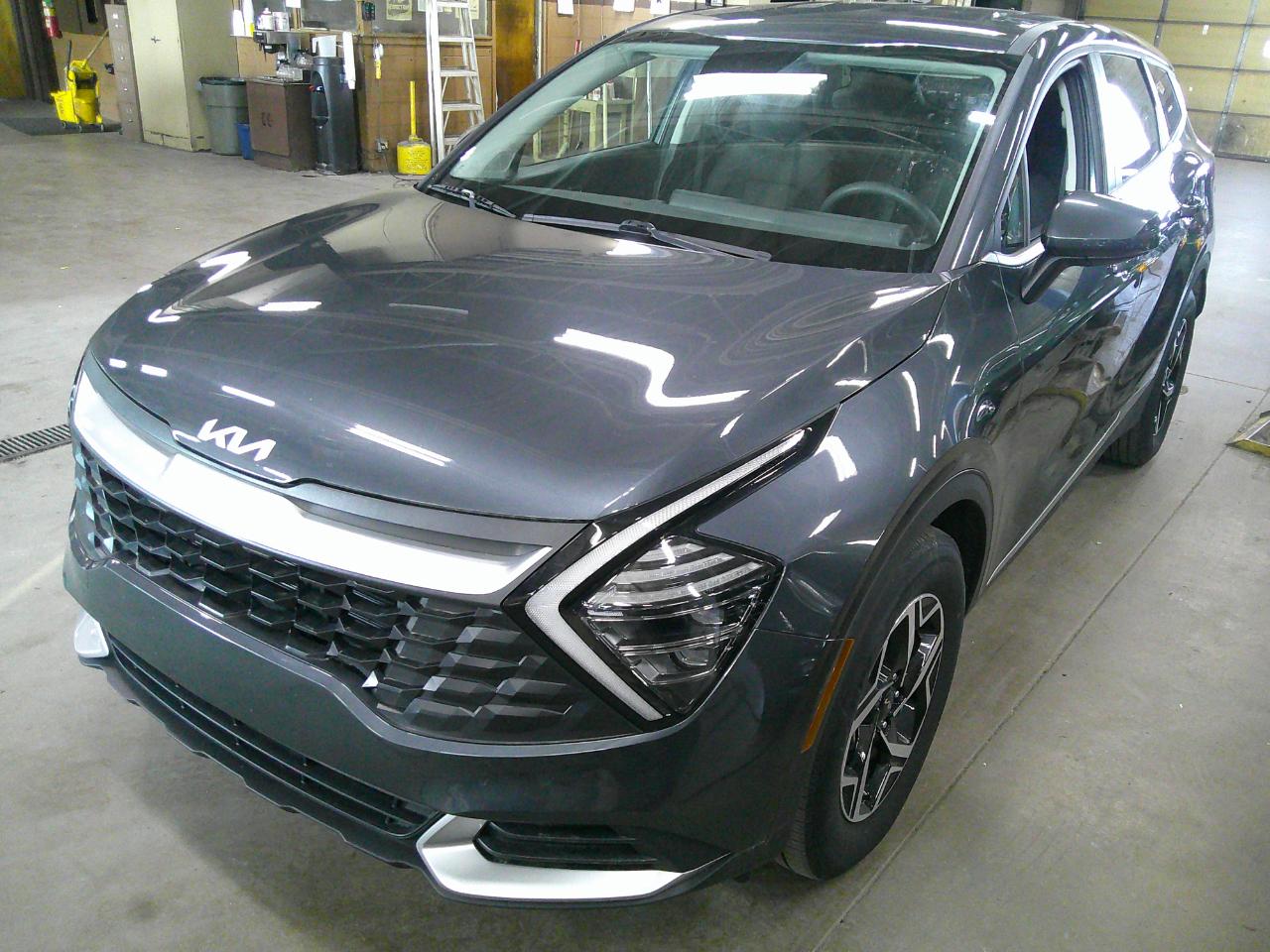 Kia Sportage LX FWD 2025