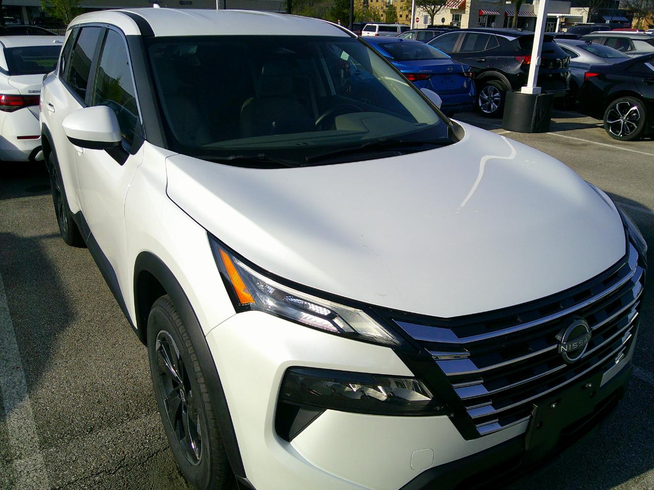 Nissan Rogue AWD SV 2025