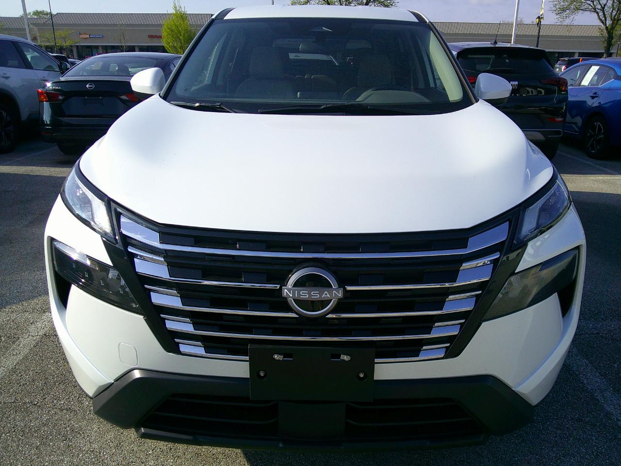 Nissan Rogue AWD SV 2025