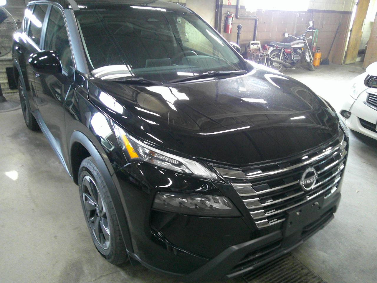 Nissan Rogue AWD SV 2025