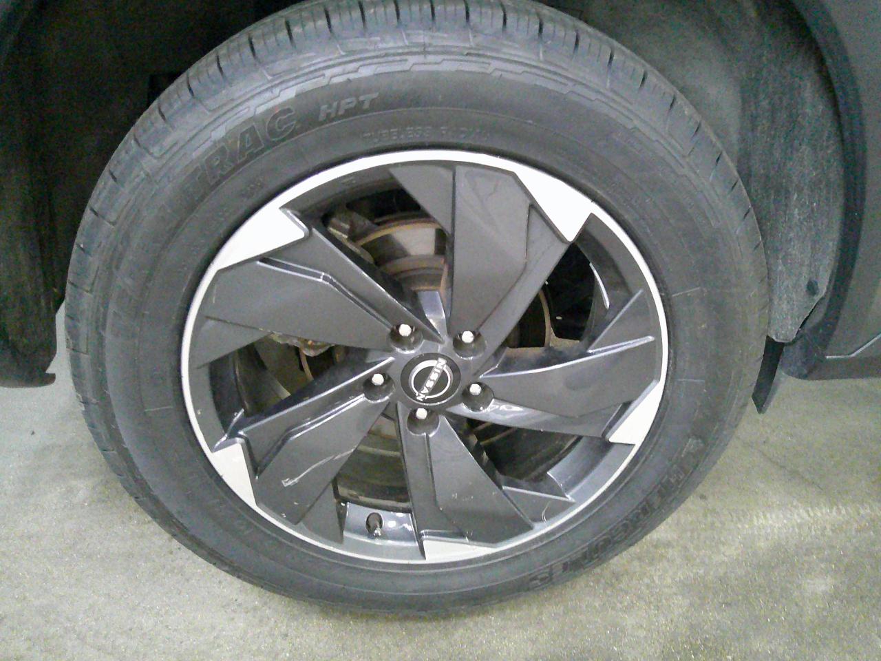 Nissan Rogue AWD SV 2025