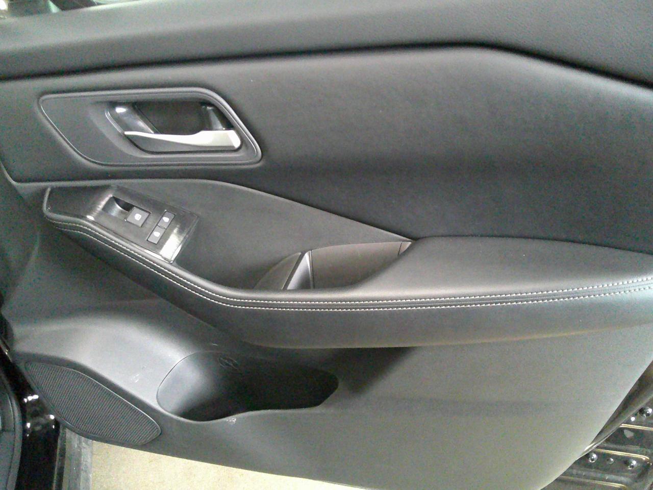 Nissan Rogue AWD SV 2025