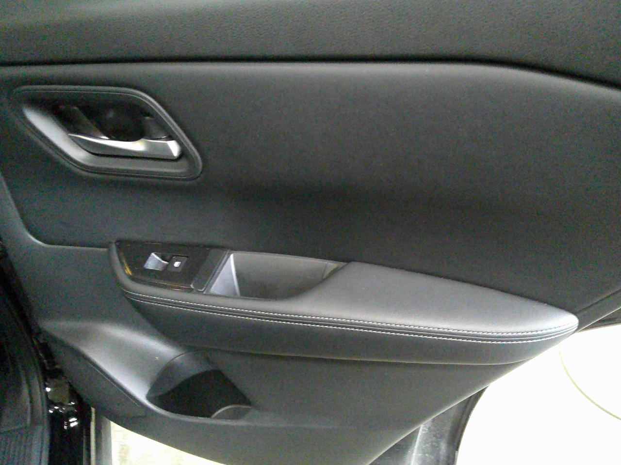 Nissan Rogue AWD SV 2025