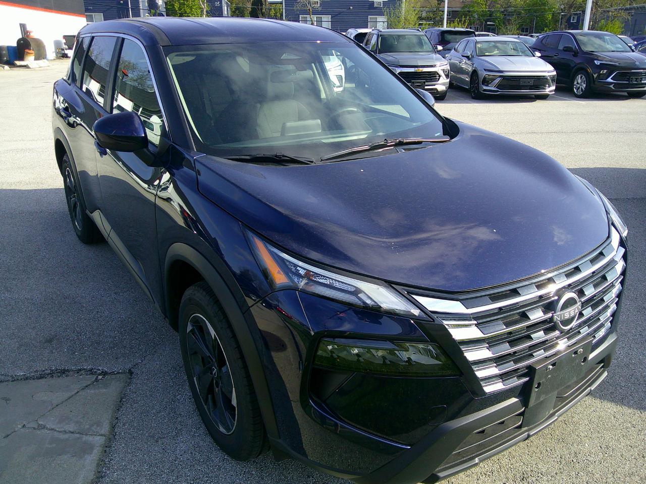 Nissan Rogue AWD SV 2025