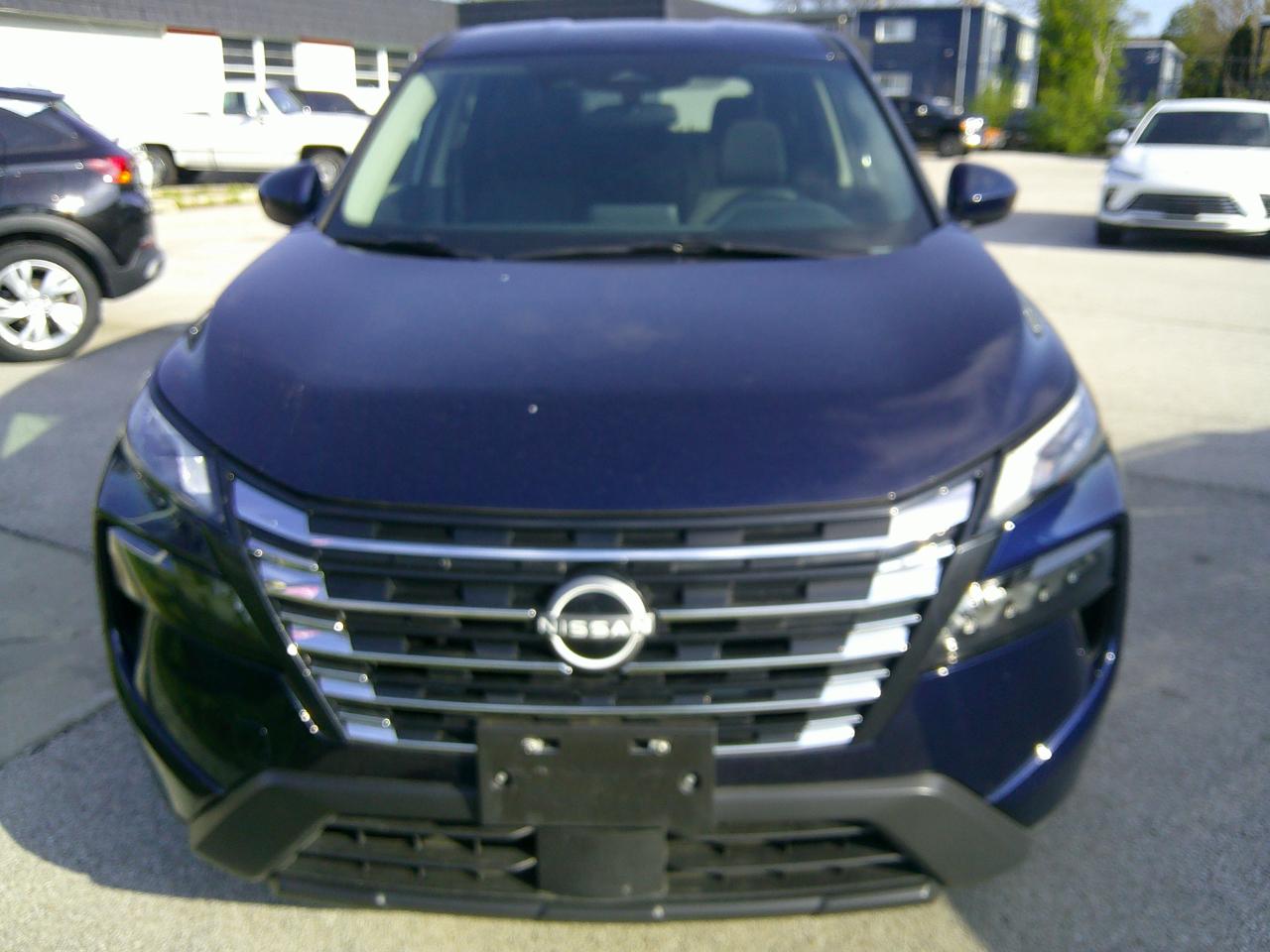 Nissan Rogue AWD SV 2025