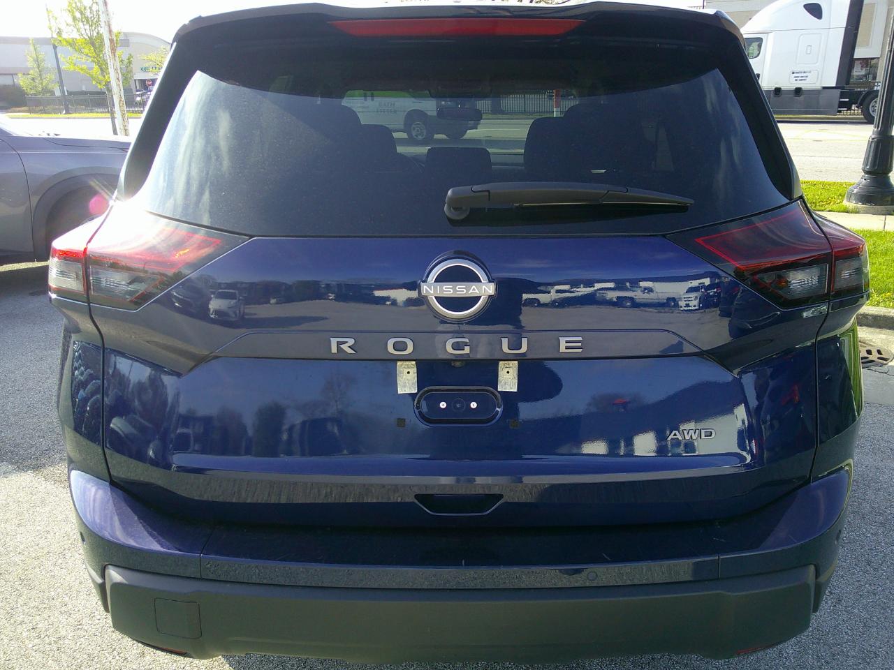 Nissan Rogue AWD SV 2025