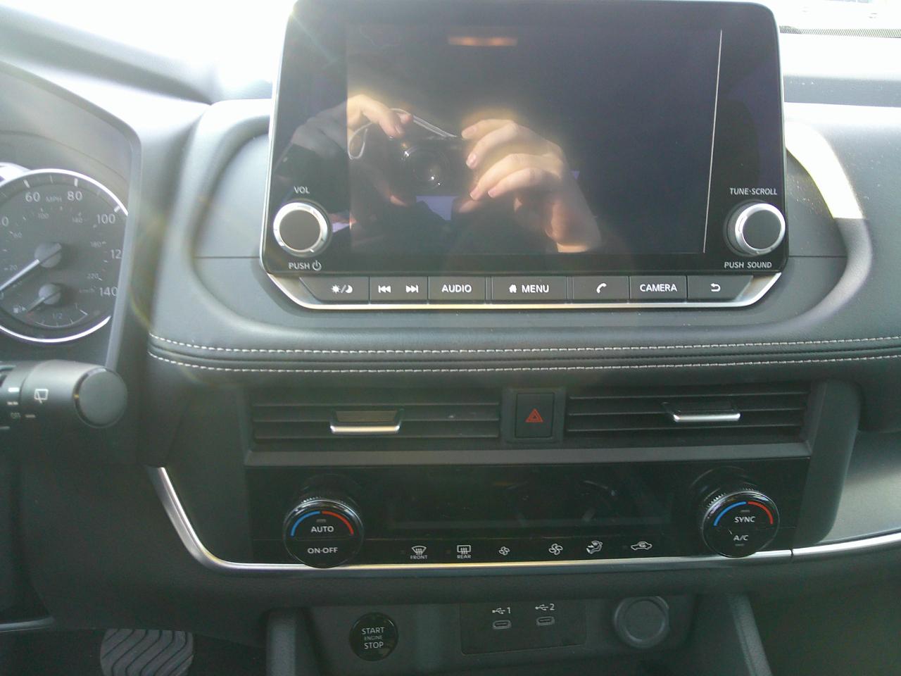 Nissan Rogue AWD SV 2025