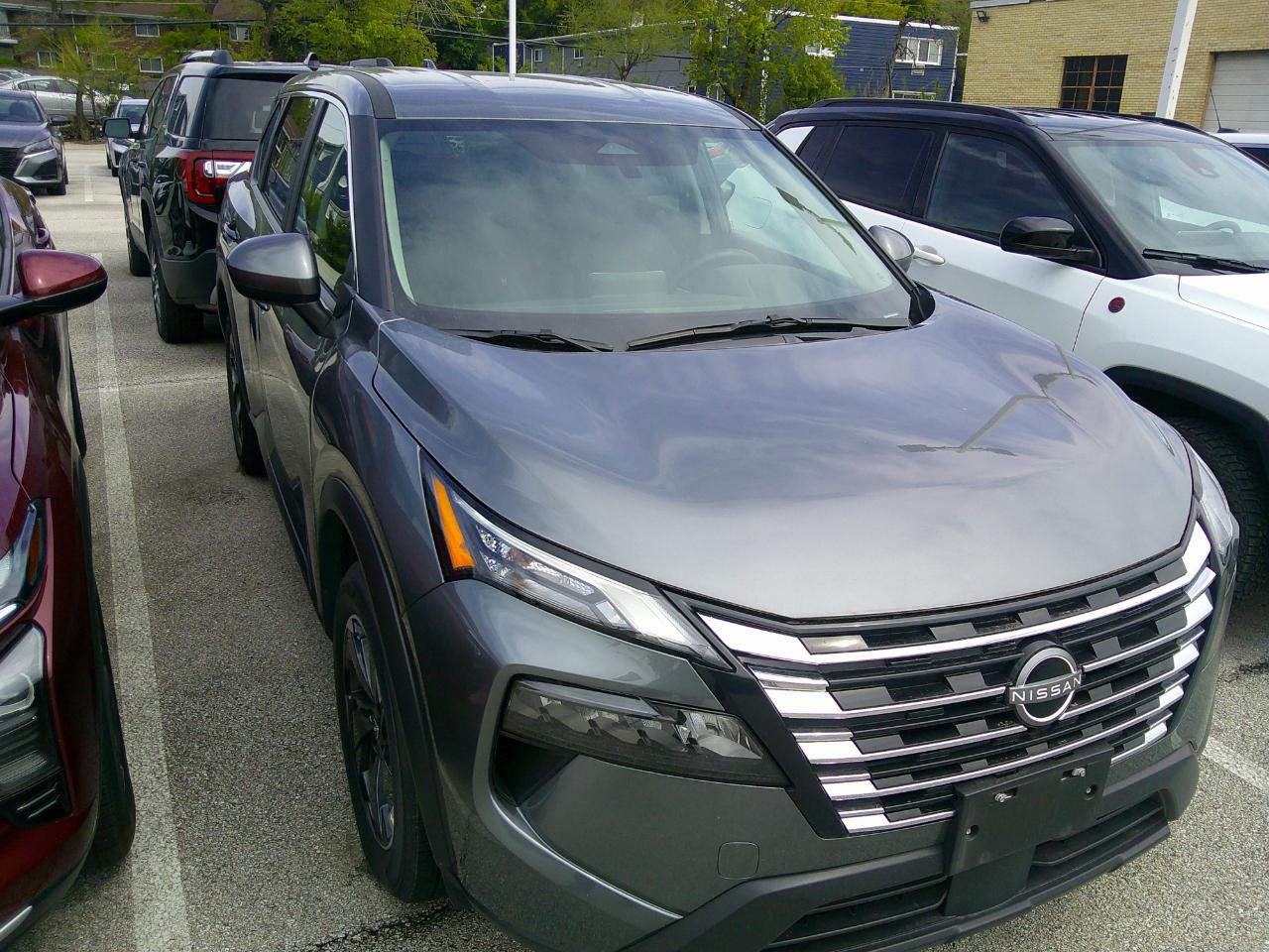 Nissan Rogue AWD SV 2025