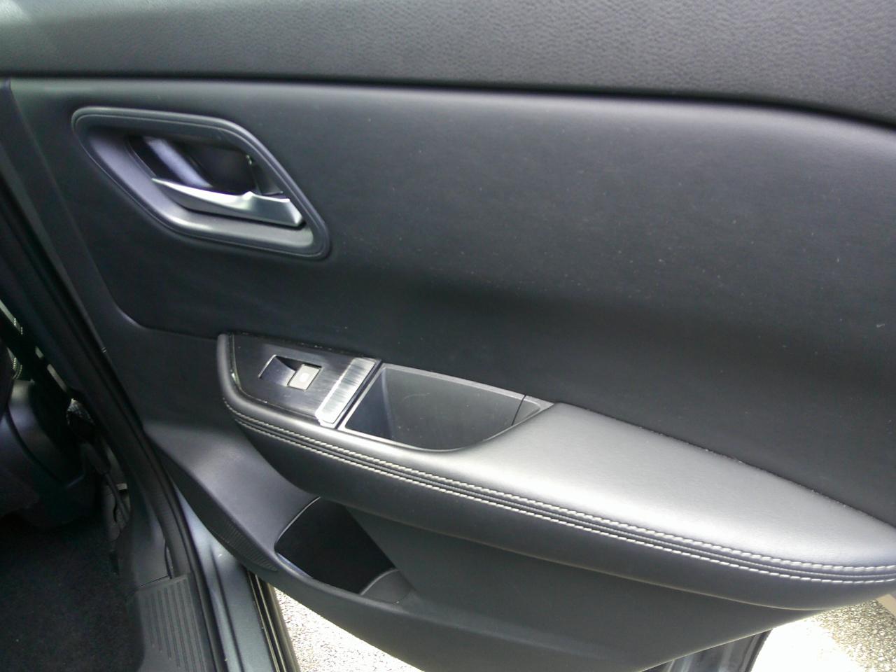 Nissan Rogue AWD SV 2025