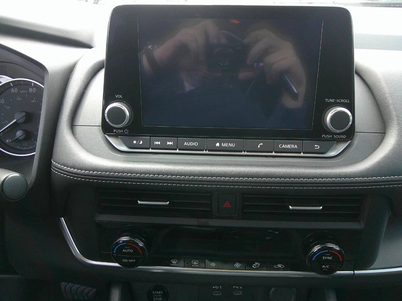 Nissan Rogue AWD SV 2025