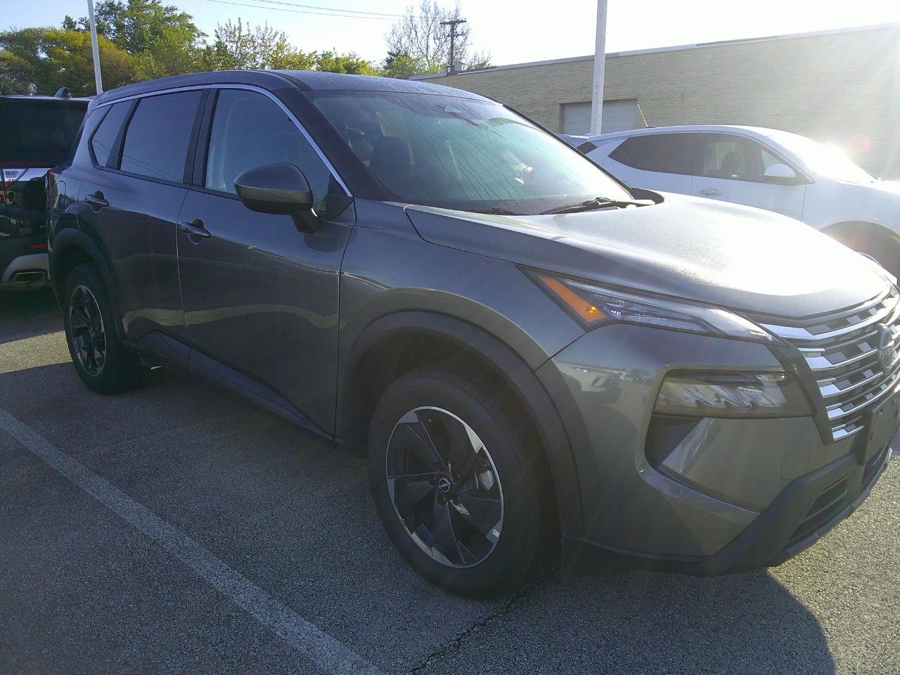 2025 Nissan Rogue AWD SV