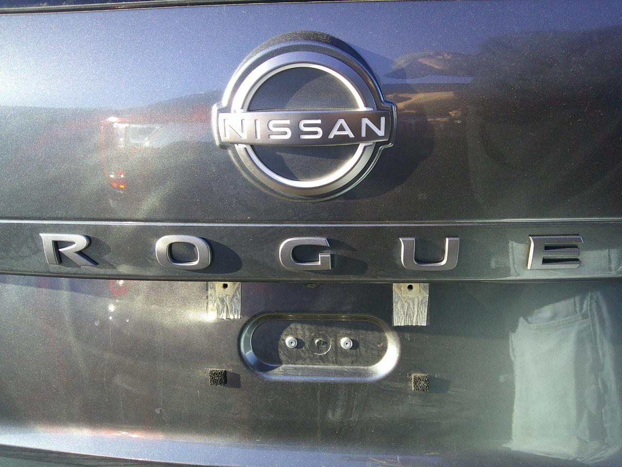 Nissan Rogue AWD SV 2025