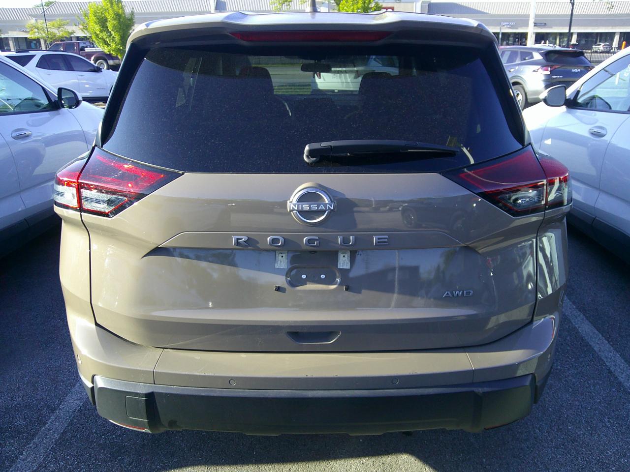Nissan Rogue AWD SV 2025