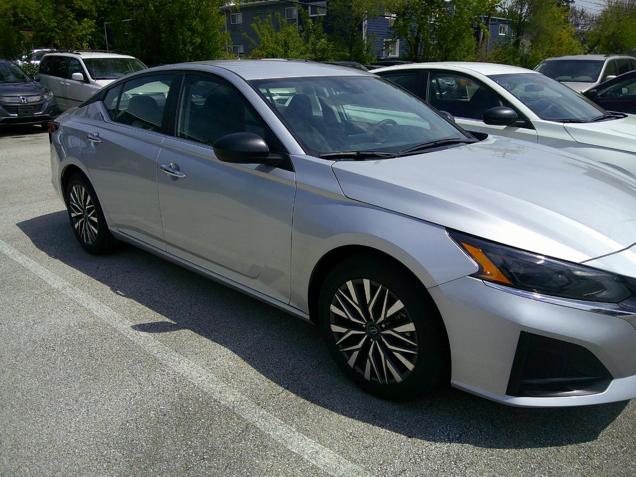 2025 Nissan Altima SV FWD