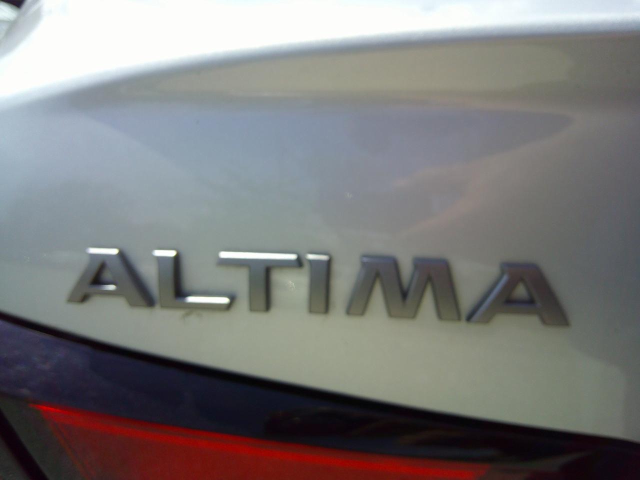 Nissan Altima SV FWD 2025