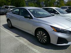2025 Nissan Altima 