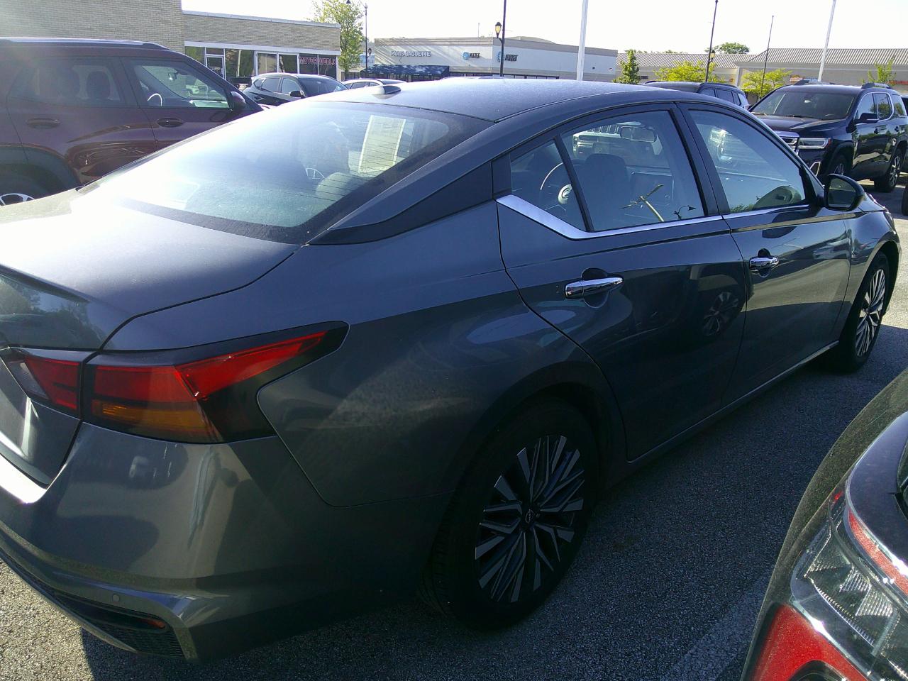 Nissan Altima SV FWD 2025