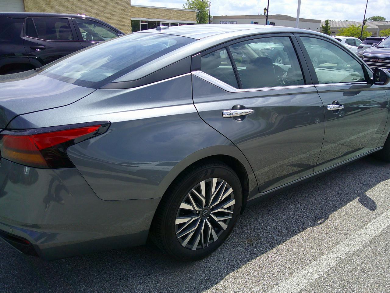Nissan Altima SV FWD 2025