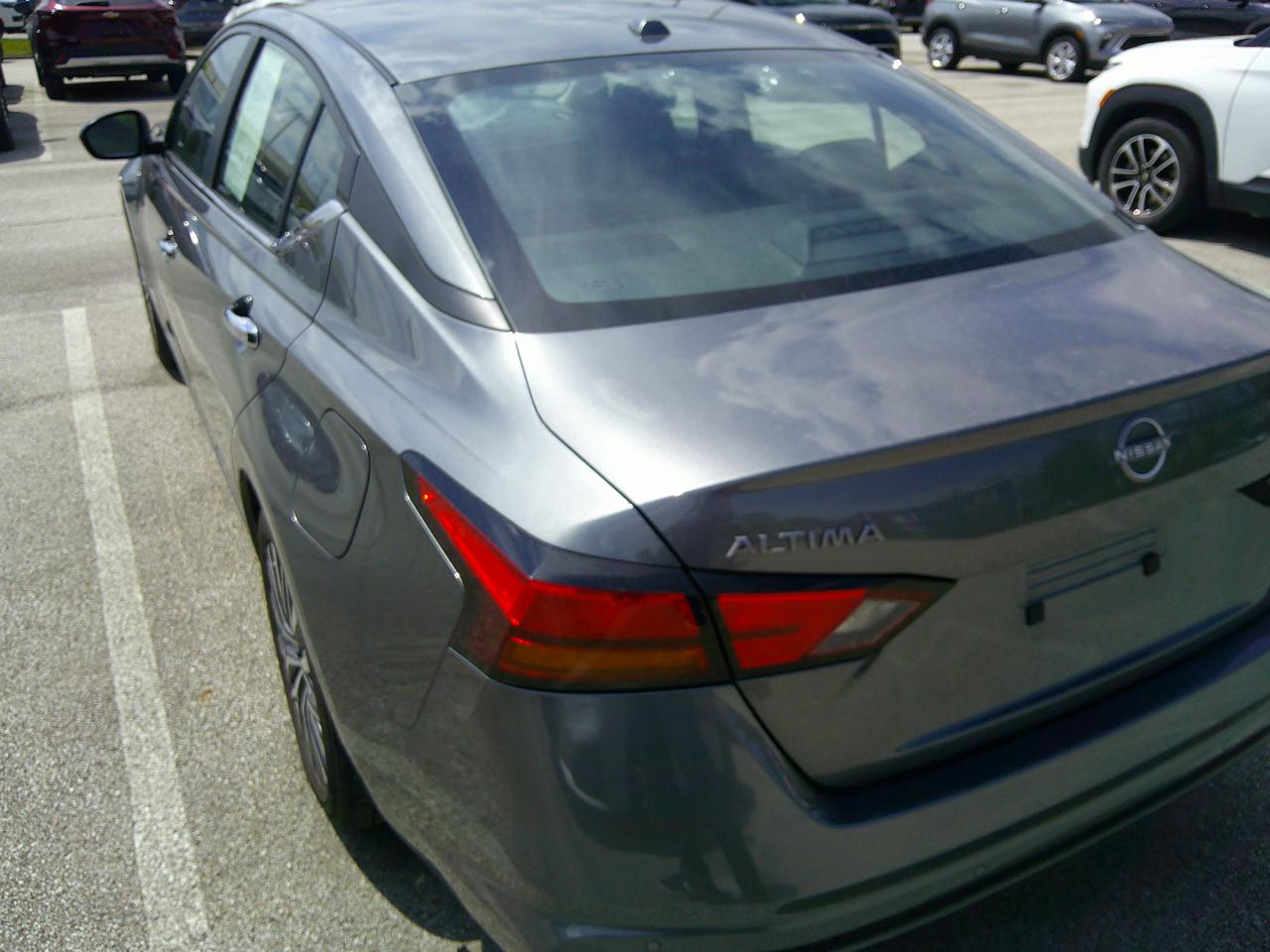 Nissan Altima SV FWD 2025