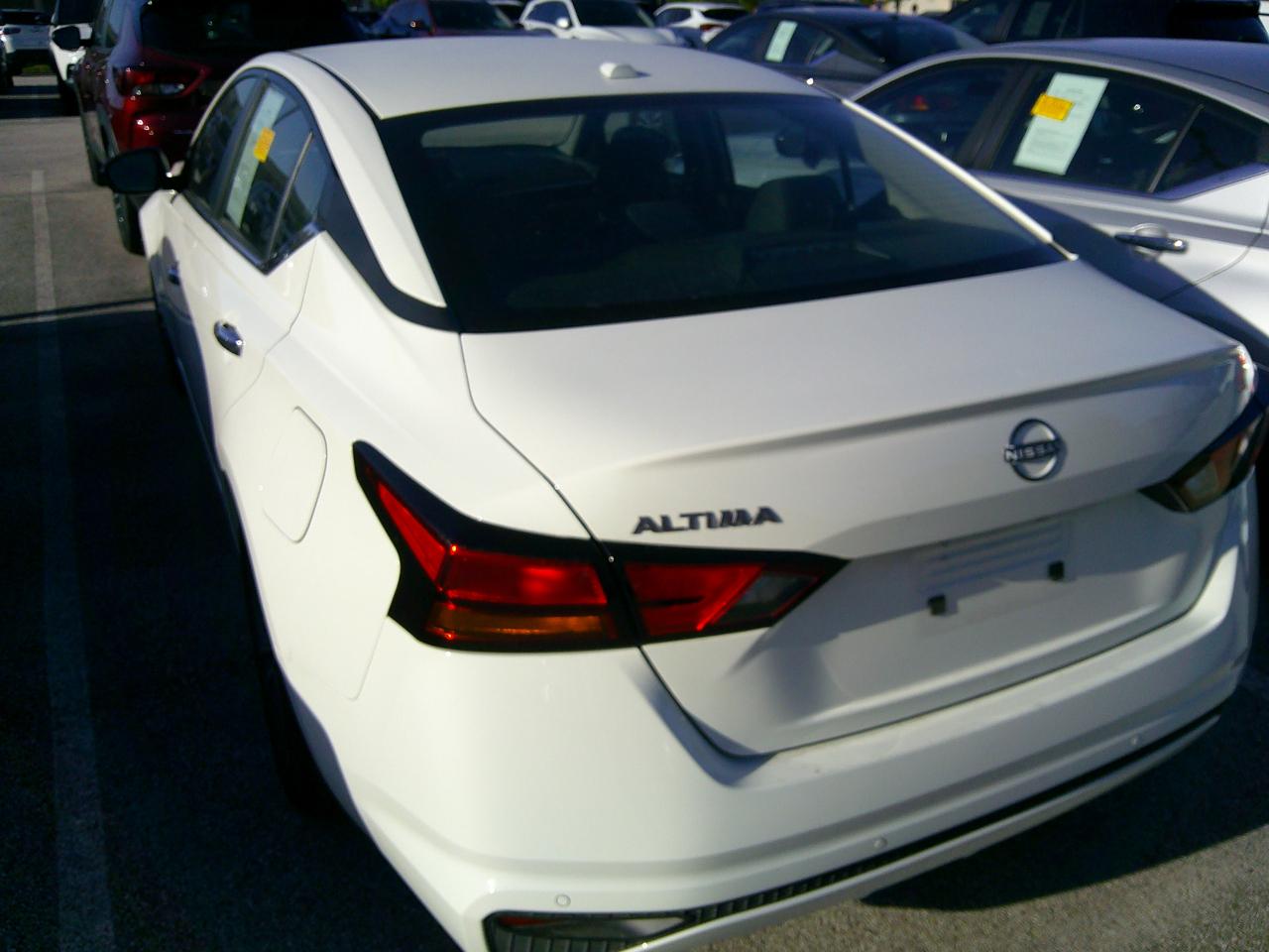 Nissan Altima SV FWD 2025