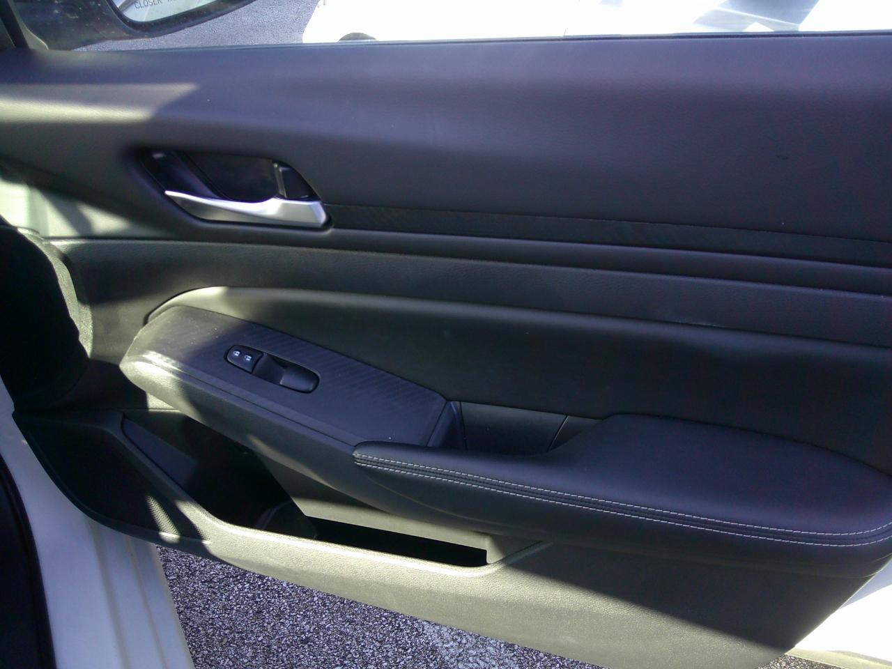 Nissan Altima SV FWD 2025