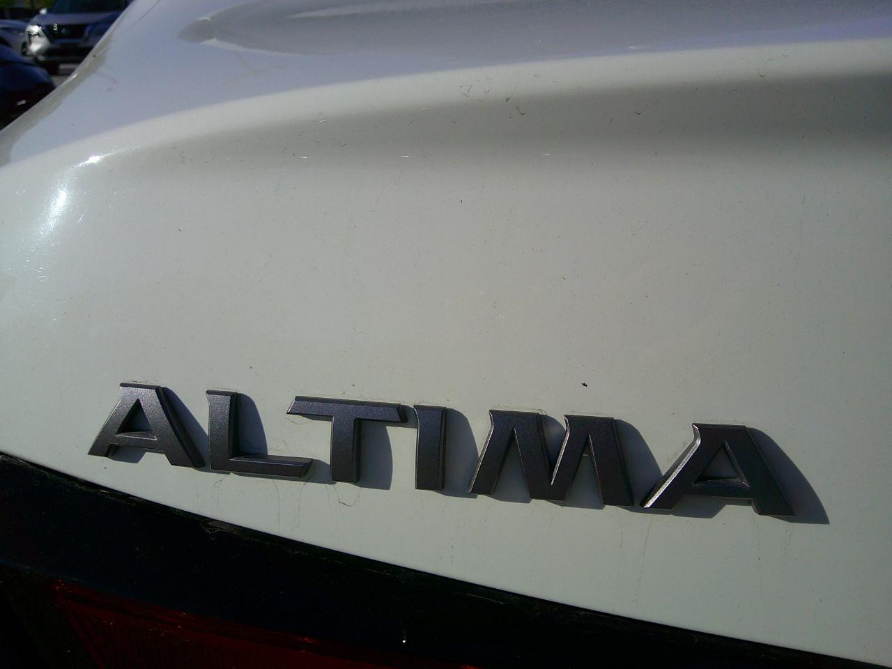 Nissan Altima SV FWD 2025