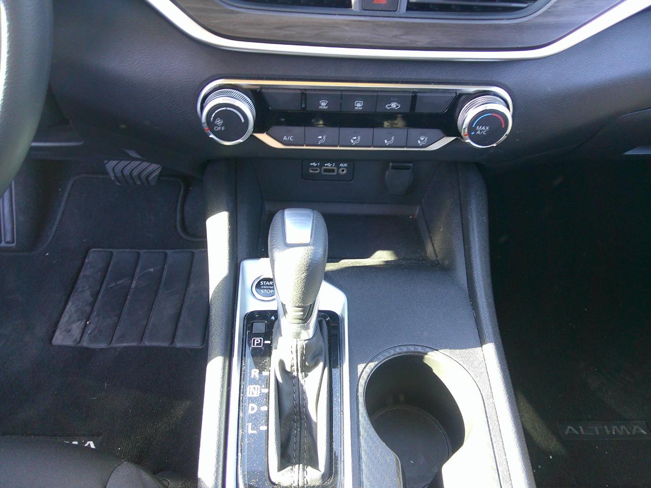 Nissan Altima SV FWD 2025