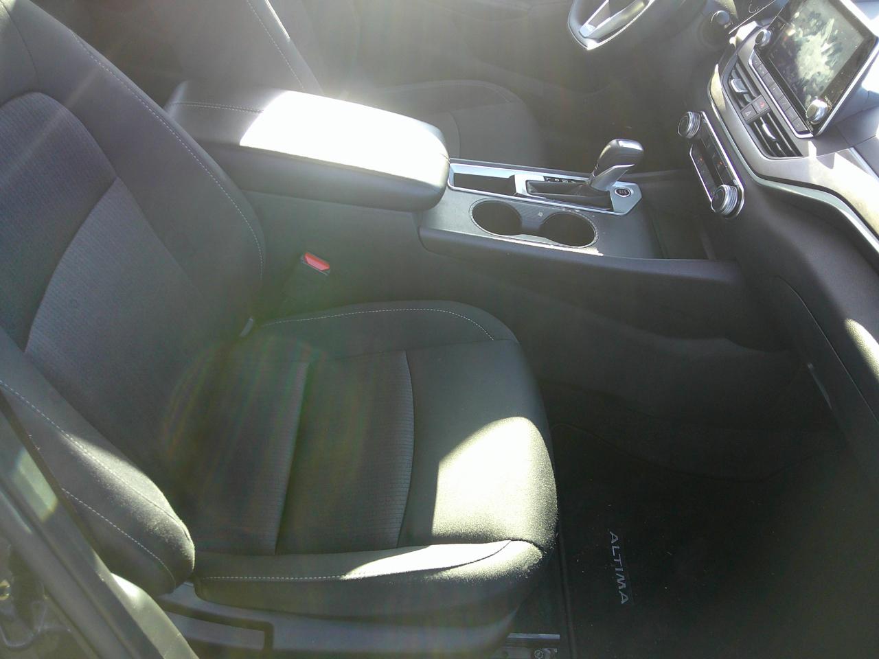 Nissan Altima SV FWD 2025