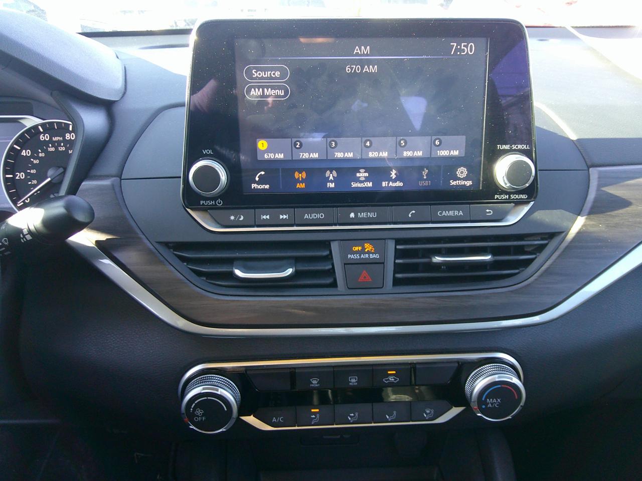 Nissan Altima SV FWD 2025