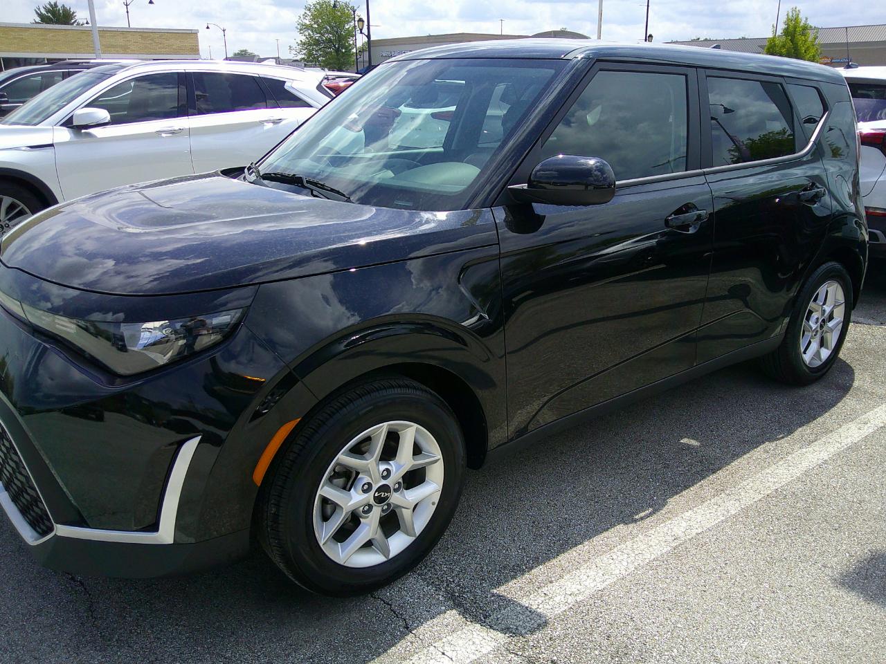 Kia Soul LX FWD 2025