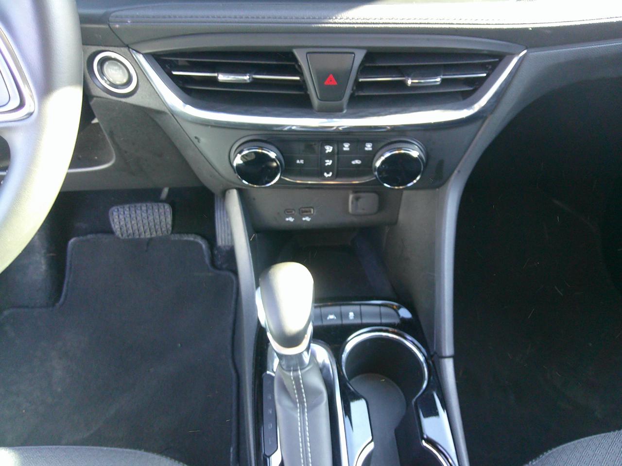 Buick Encore GX FWD 4dr Preferred 2025