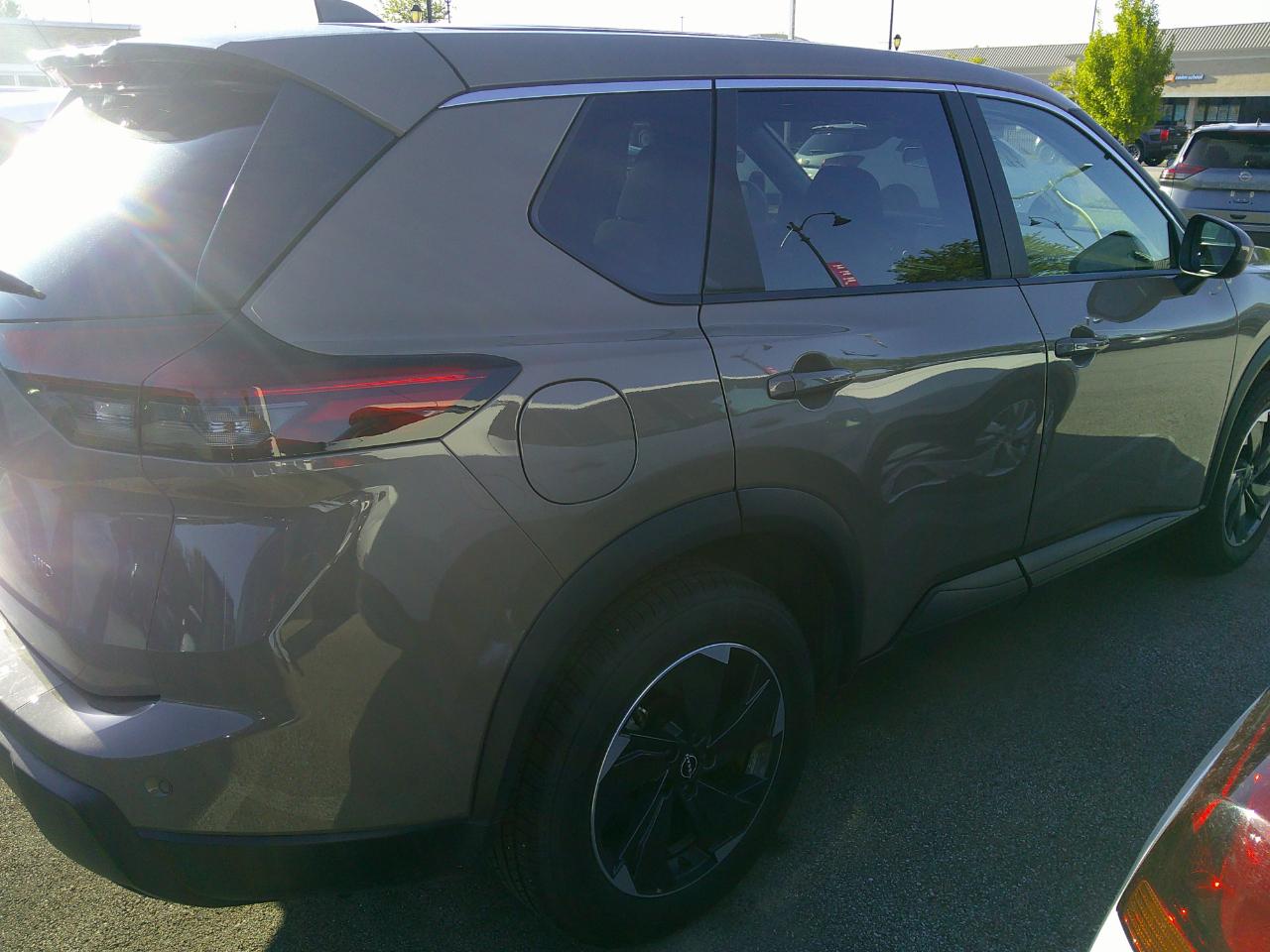 Nissan Rogue FWD SV 2025