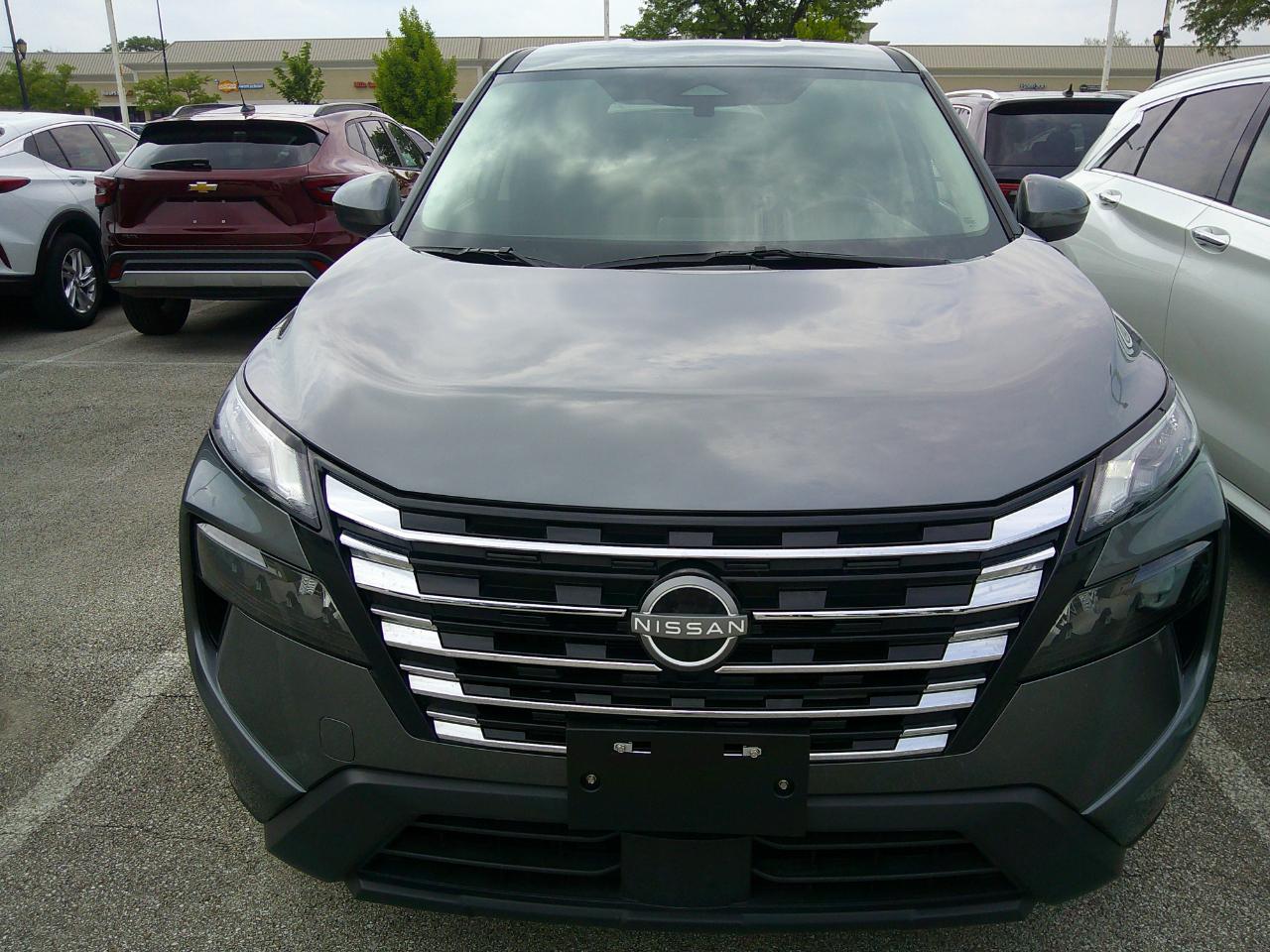 Nissan Rogue FWD SV 2025