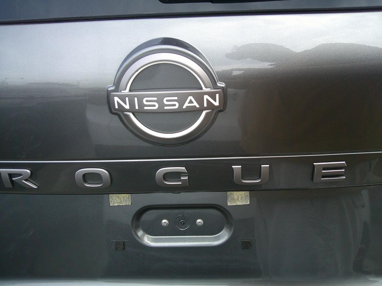 Nissan Rogue FWD SV 2025
