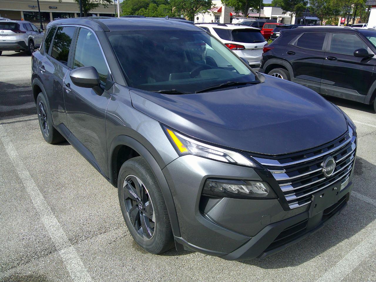 Nissan Rogue FWD SV 2025