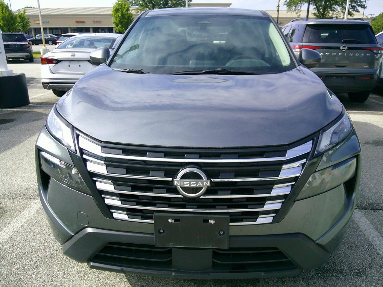 Nissan Rogue FWD SV 2025