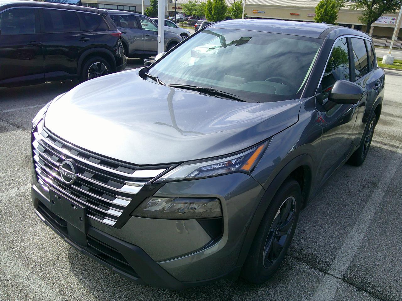 Nissan Rogue FWD SV 2025