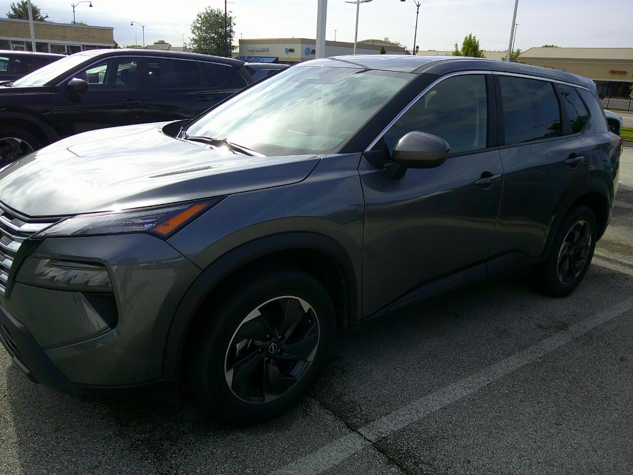 Nissan Rogue FWD SV 2025