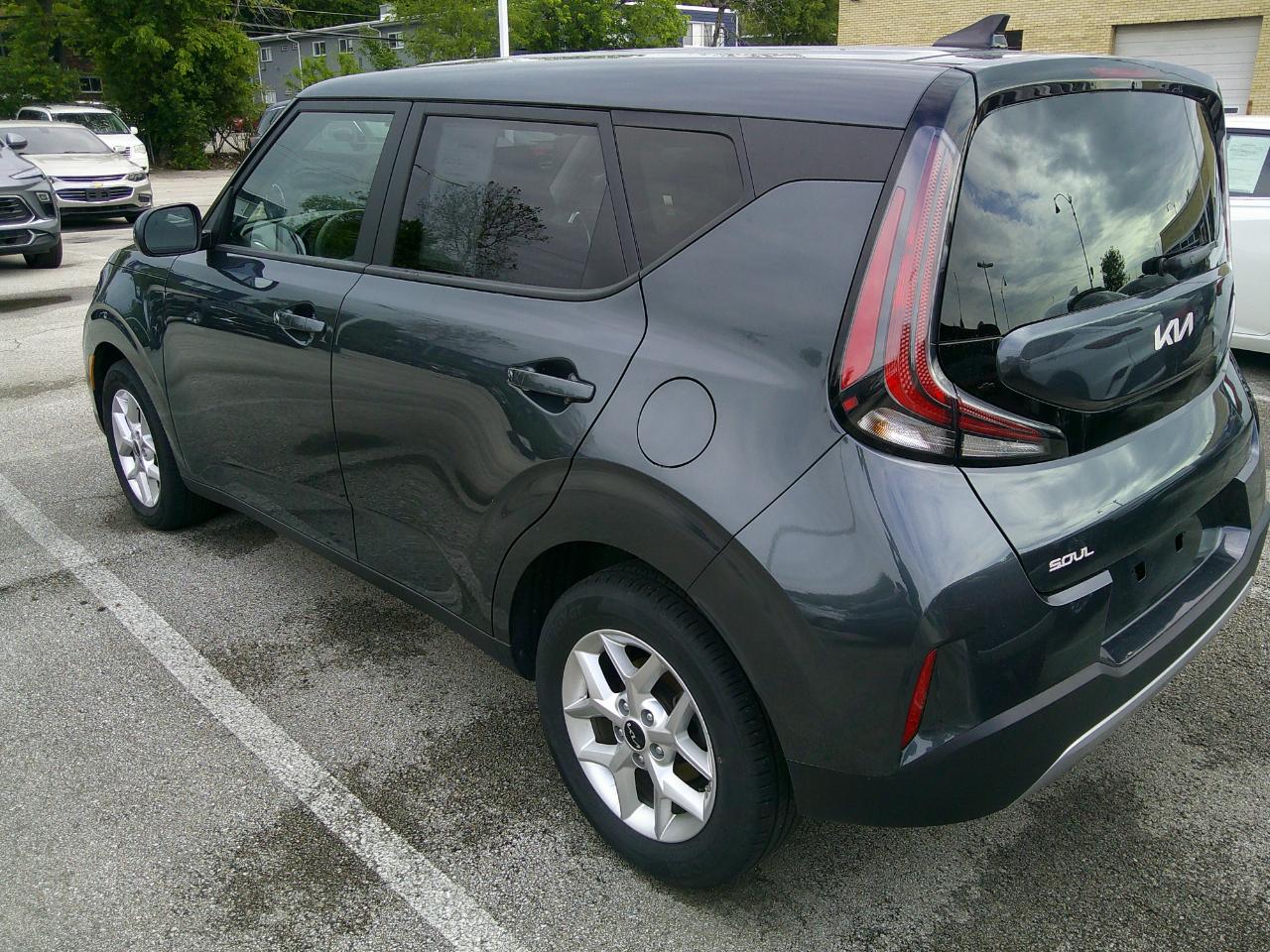 Kia Soul LX FWD 2025