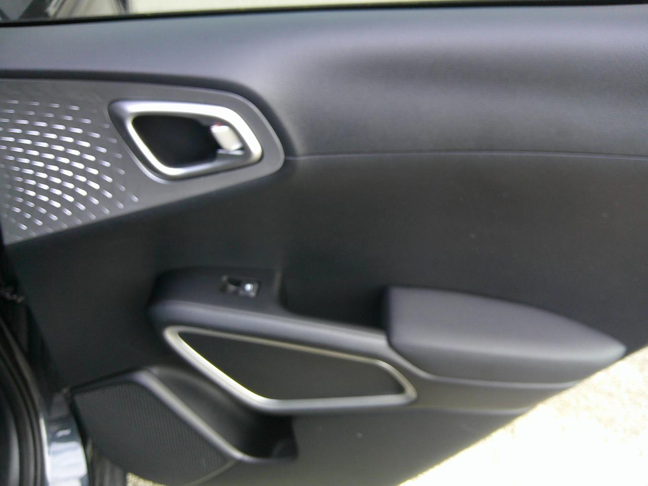 Kia Soul LX FWD 2025