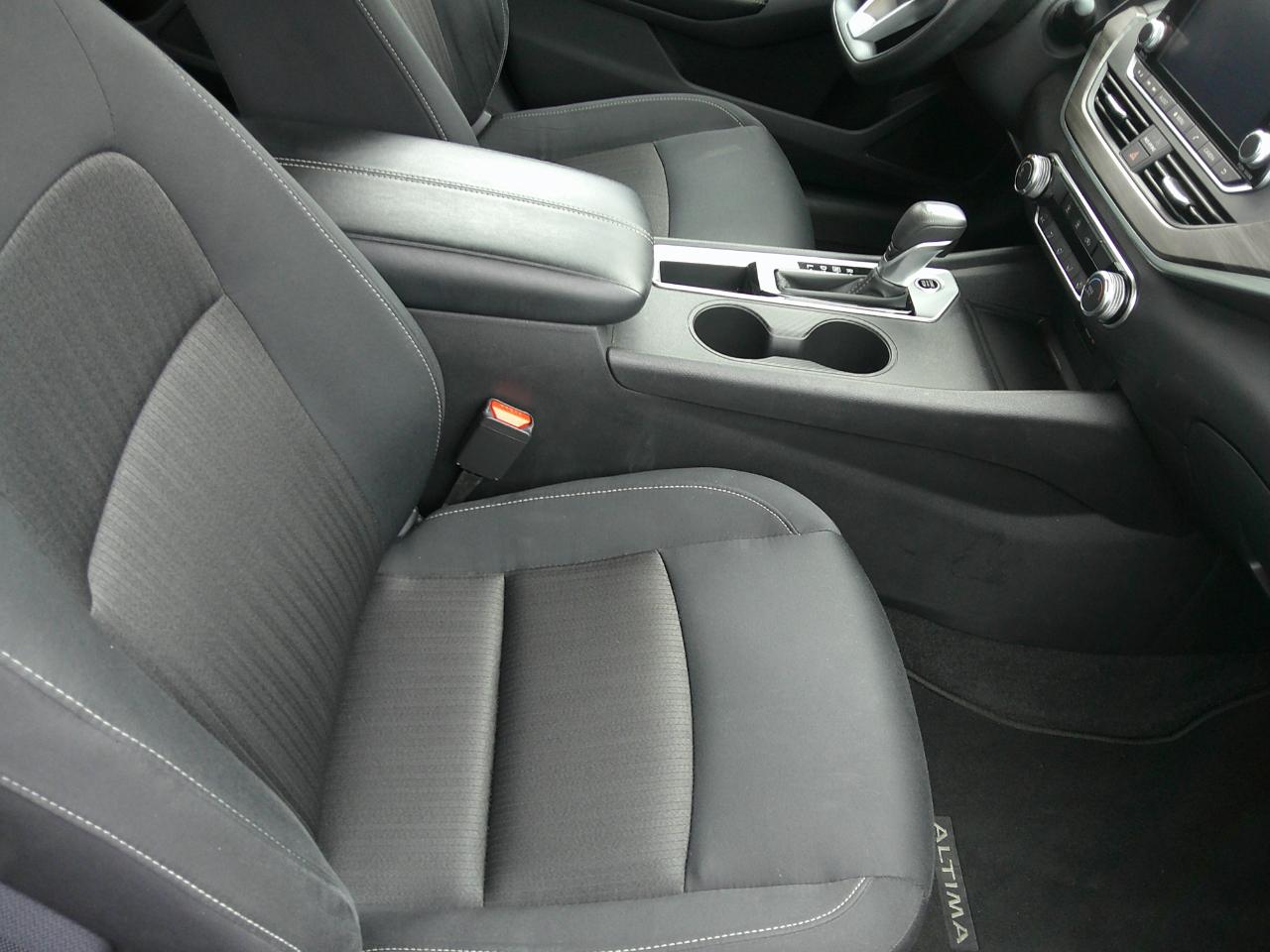Nissan Altima SV FWD 2025