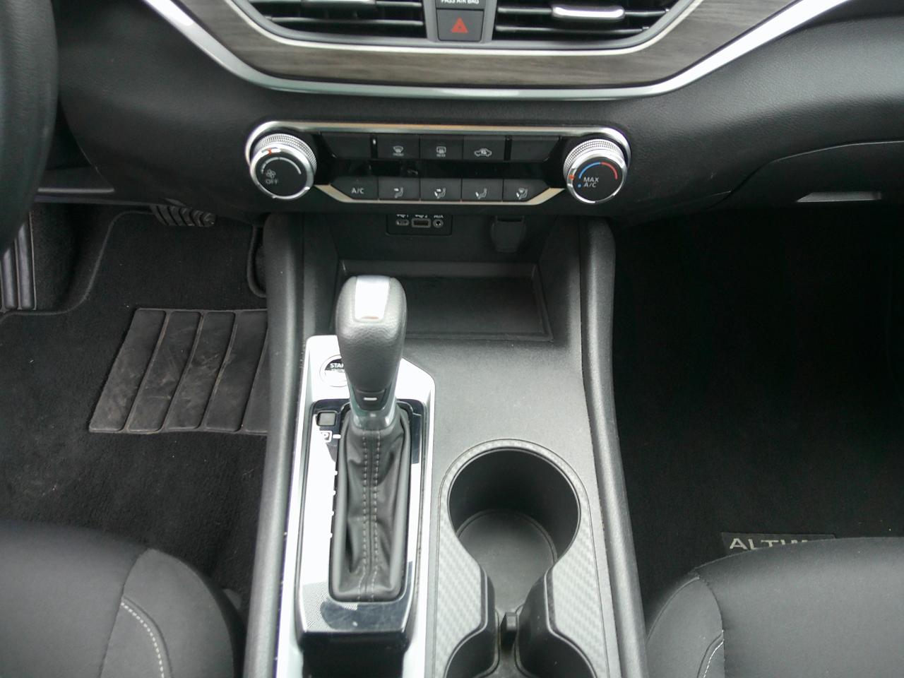 Nissan Altima SV FWD 2025