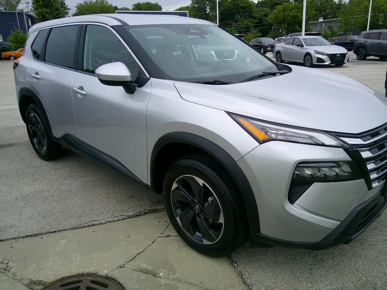 Nissan Rogue AWD SV 2025
