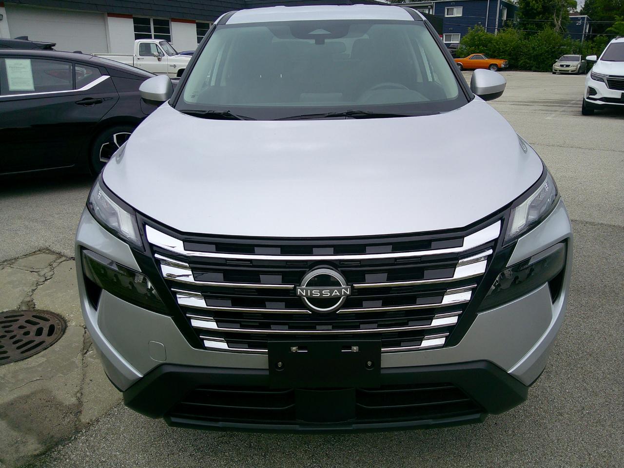 Nissan Rogue AWD SV 2025
