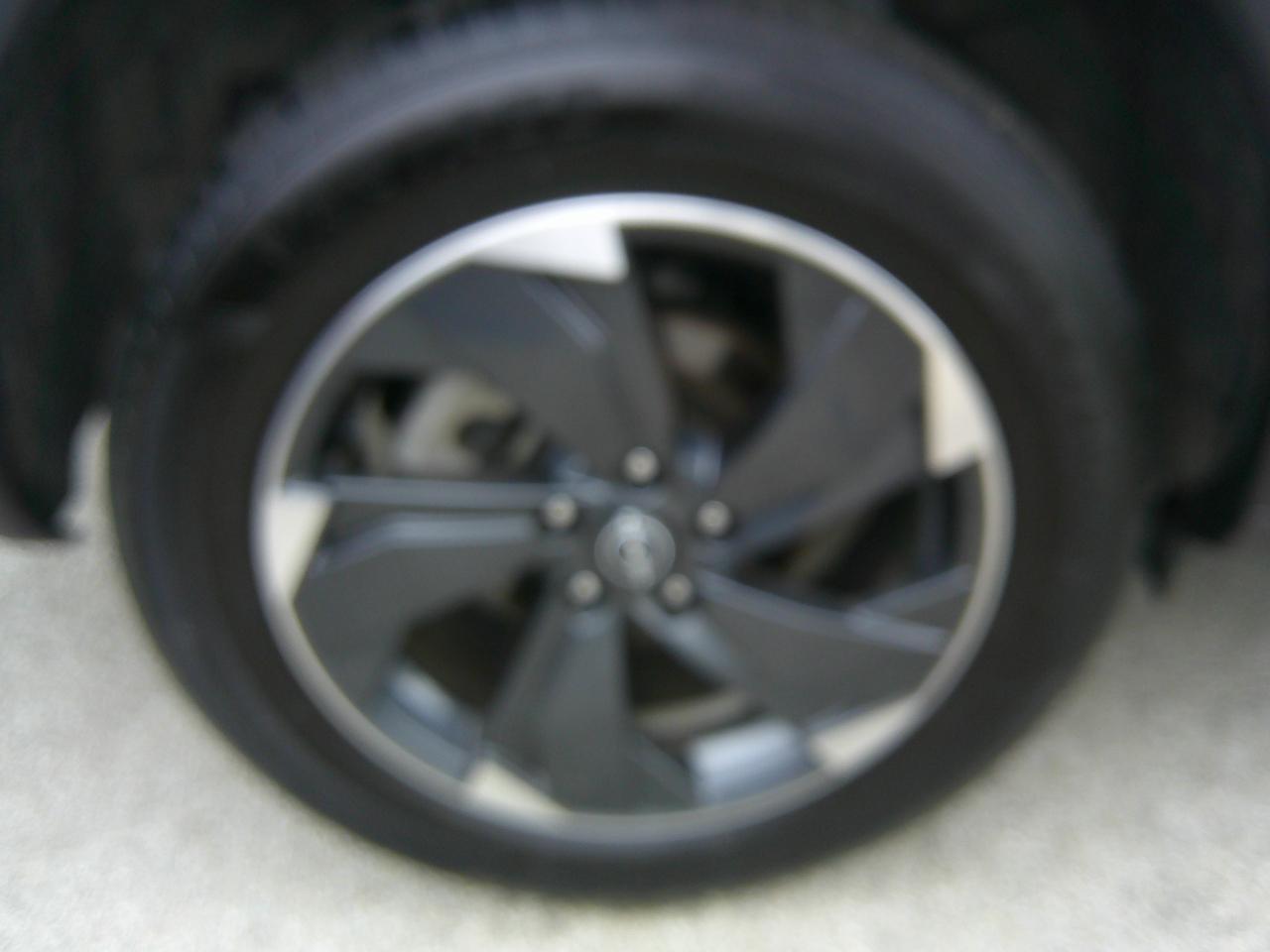 Nissan Rogue AWD SV 2025
